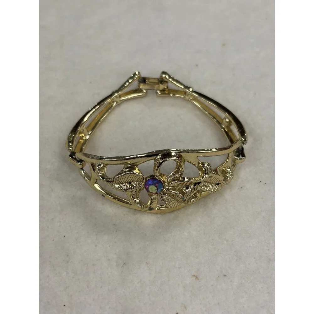 Vintage MCM Gold Tone Floral Link Bracelet Red Aurora Borealis Rhinestone 7”